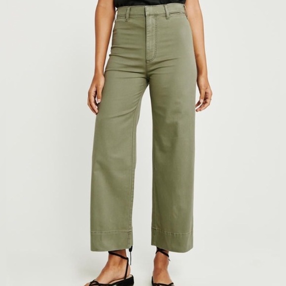 Abercrombie and Fitch ultra high rise crop wide leg pants size 27/4 - Picture 1 of 3